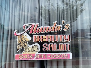 Alanda’s Beauty Salon